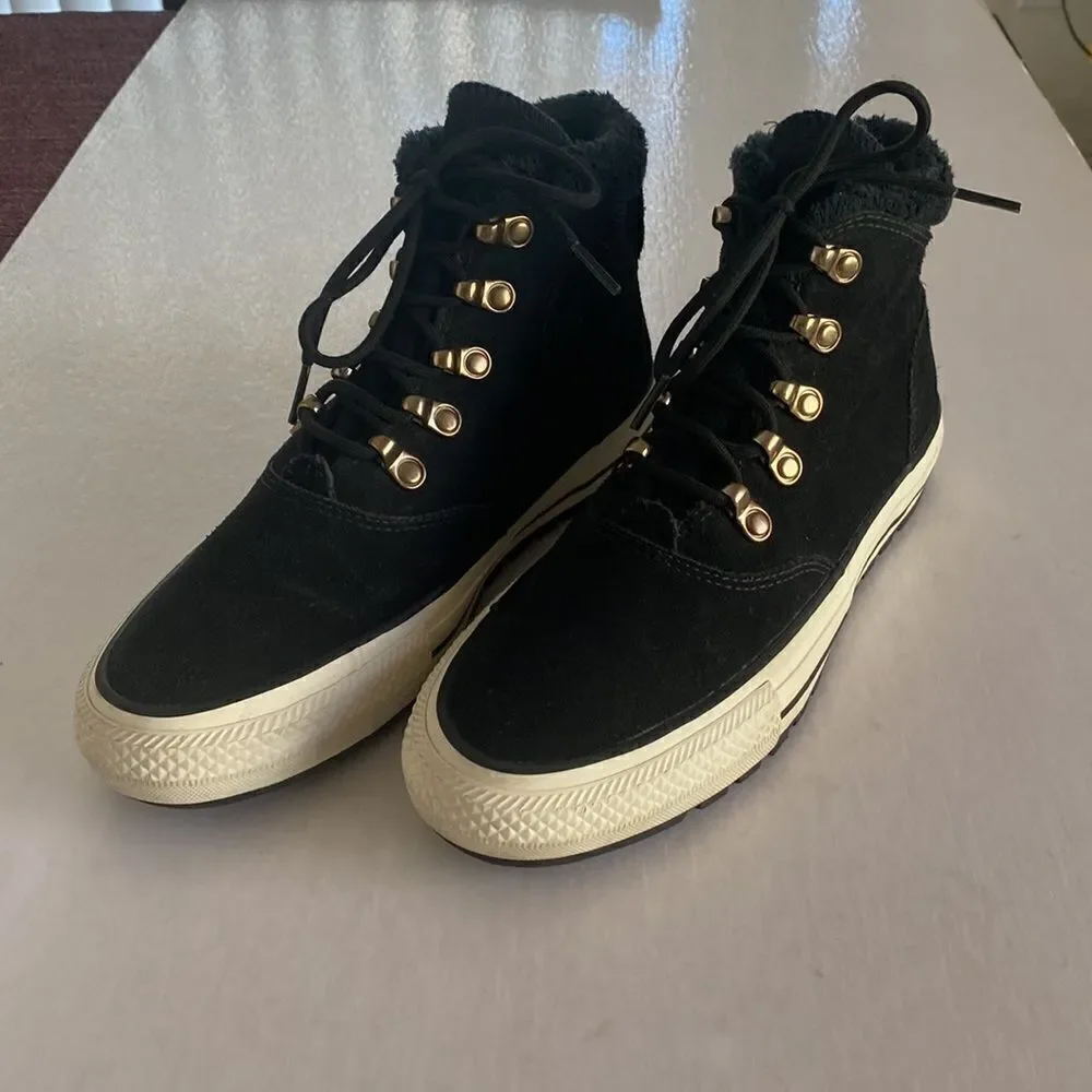 CONVERSE All Star Women’s Black Suede Leather Hi Tops Size 7